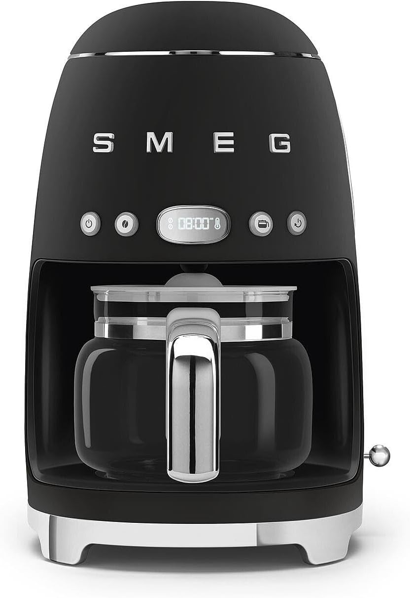 Smeg DCF02BLMEU - Cafetière filtre rétro 1050 W noire mate - Carafe verre jusqu'à 12 tasses - Fonction arôme Autostart maintien au chaud et 2 intensités