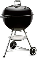 Weber Classic Kettle Barbecue à charbon - Cuve et couvercle acier émaillé 57 cm - Barbecue sur roues avec système One-Touch et thermomètre noir